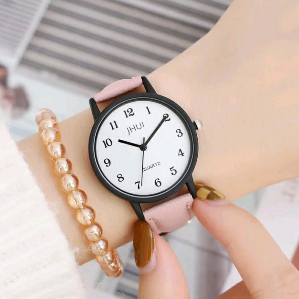 New Round Pointer Quartz Watch and Bracelet Set